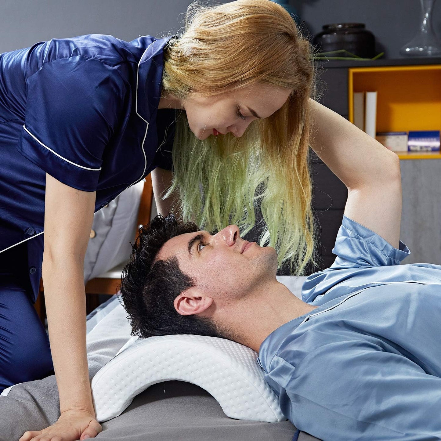 Sleeping Cuddle Pillow for Couple, Memory Foam Arched U-Shaped Arm Hole Pillow, Providing Comfort and Support in Travel Rest Office and Bed